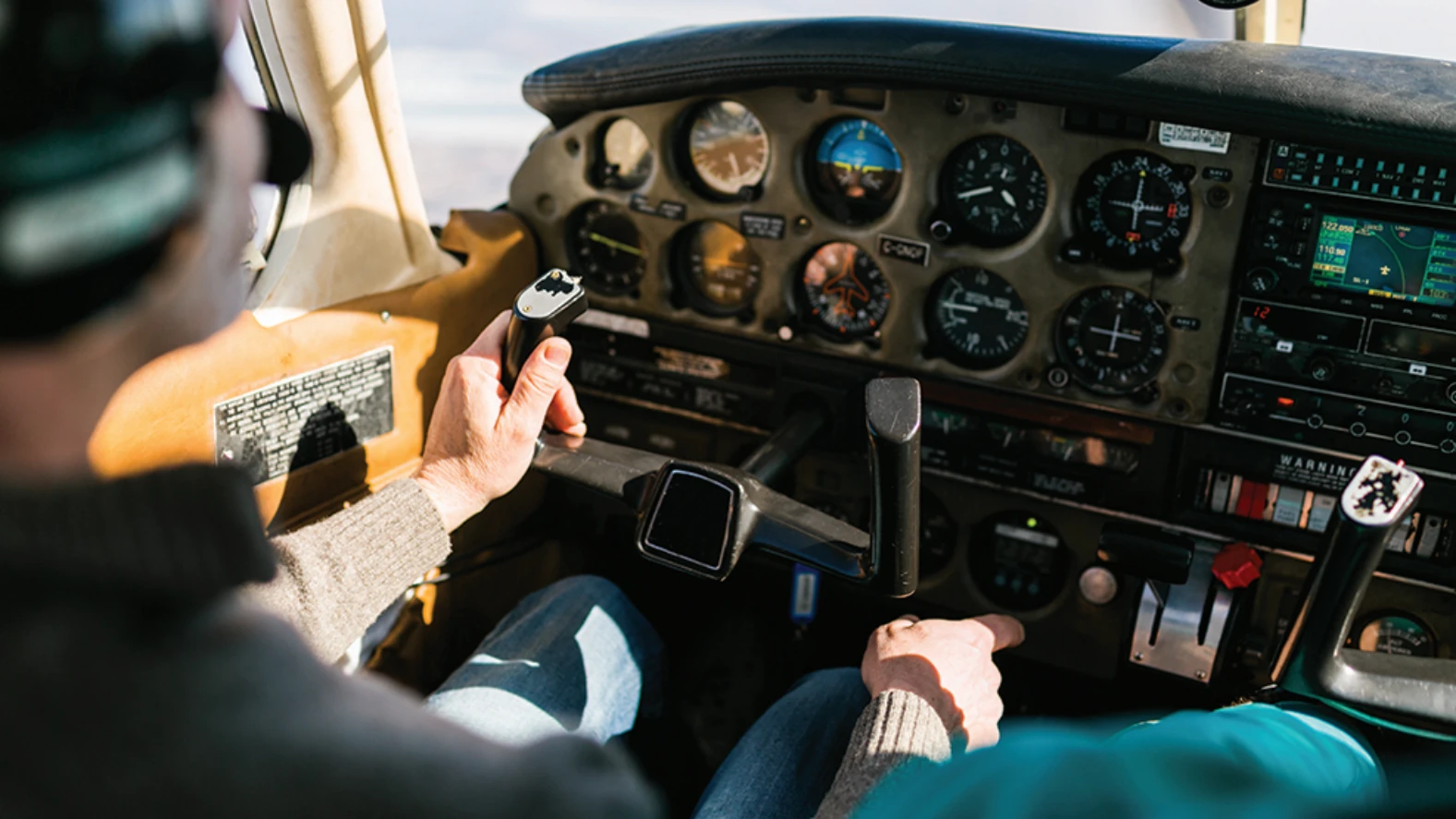 Figure 9-1. The learner prepares to execute a power-off stall maneuver in-flight that was taught in ground school.